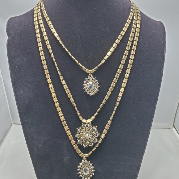 Bijou Antique Gold 3-Row Layered Necklace with Hematite Stone Clusters - Picture 2 of 5